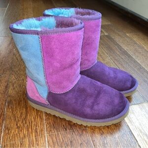 Women UGG CLASSIC SUEDE LEATHER PATCHWORK COLORBLOCK BOOT vtg sz 5 purple/blue